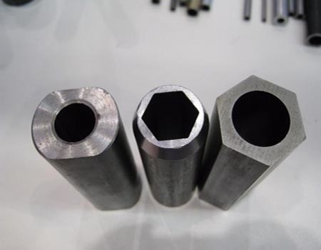 ASTM কার্বন ইস্পাত পাইপ আকার 1-12m Q345 Q235 45# 20# 16Mn