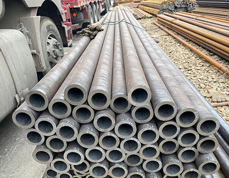 T91 হট রোলড সিমলেস স্টিল পাইপ P91 ASTM A283 P22 A355 P9 P11 4130 42CrMo 15CrMo ST37 C45 SCH40 A106 Gr.B A53